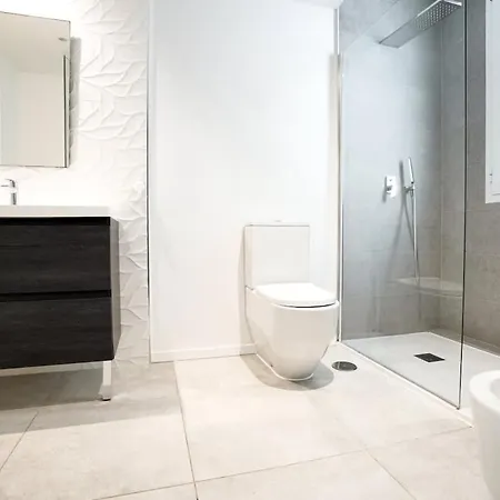 Casa Banderas, 2 Bedroom Apartment *